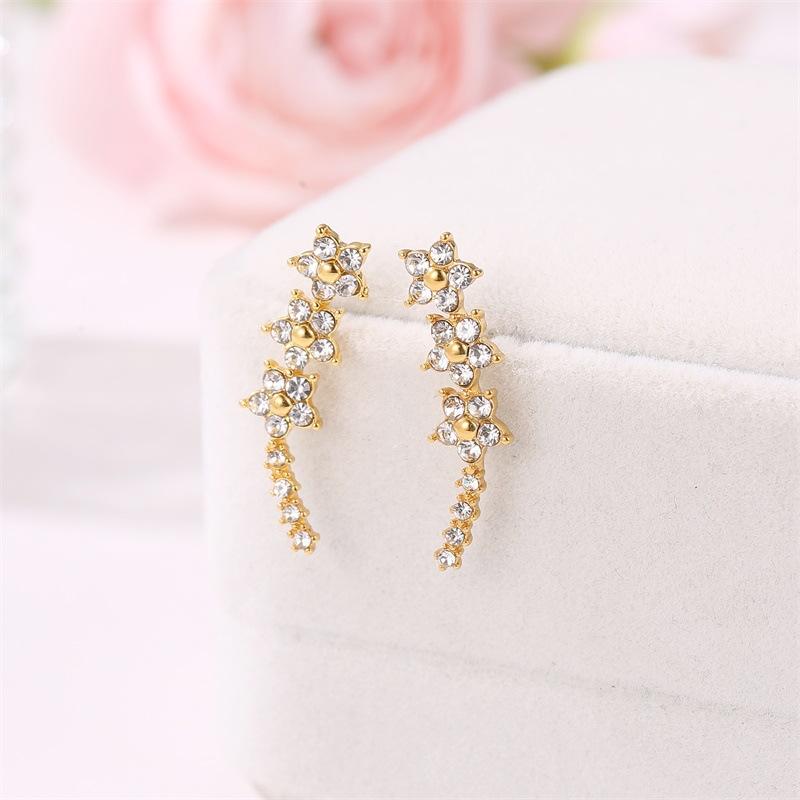 Five-pointed star earrings 925 silver needles with diamonds small fresh star earrings temperament mini starry sky earrings