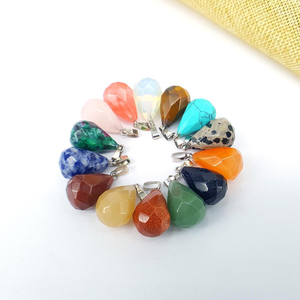 Multi-faceted Natural Stone Drop Shape Pendant Necklace Personality Clavicle Chain Necklace Versatile Clothing Accessories