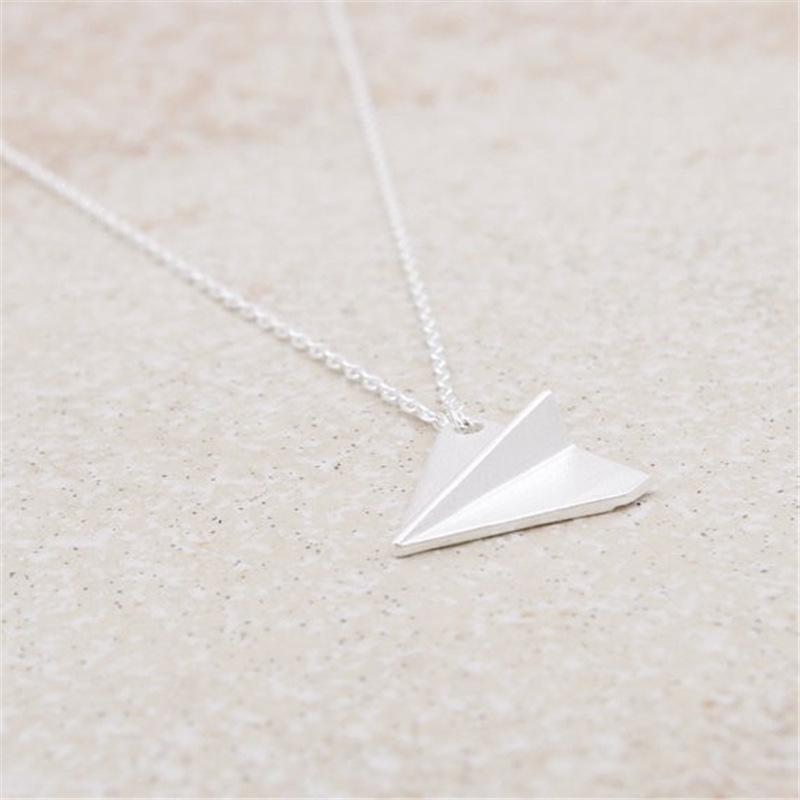 Star with the same jewelry one-way band onedirection necklace paper airplane necklace