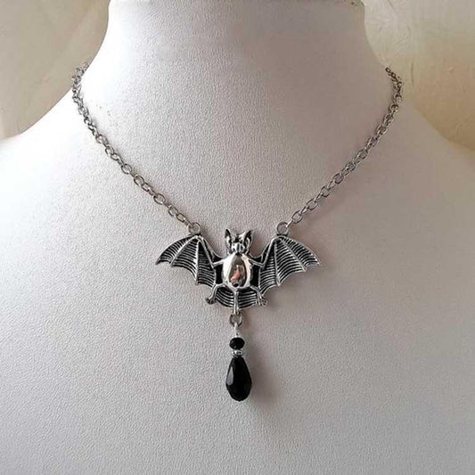 Exquisite Fashion Simple Ladies Alloy Plating Necklace Alloy Bat Pendant Jewelry