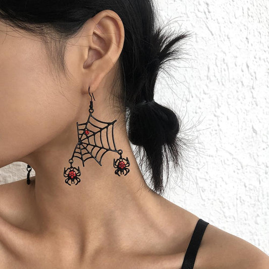 Spider earrings Halloween exaggerated dark earrings personality funny design earrings