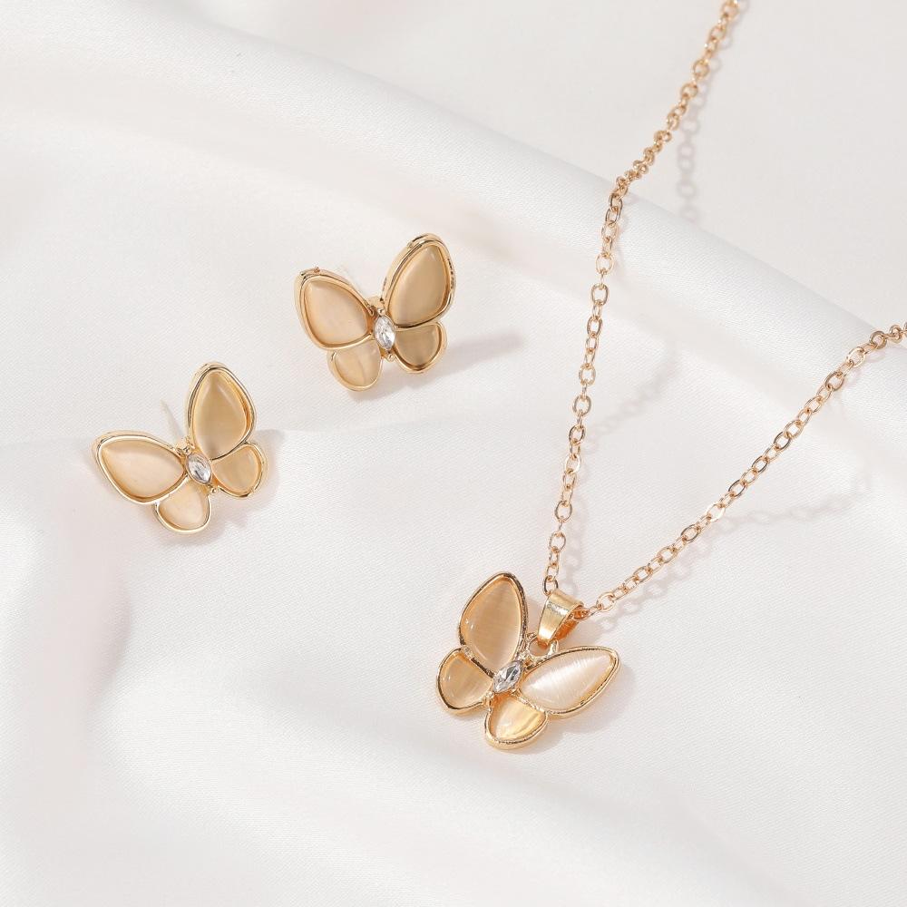 Set Jewelry Simple and Versatile Opal Butterfly Necklace Temperament Elegant White Fritillaria Butterfly Earrings