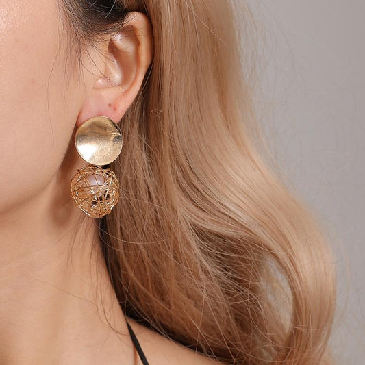 Retro Geometric Earrings Simple Woven Ball Pearl Stud Earrings Metal Accessories Women
