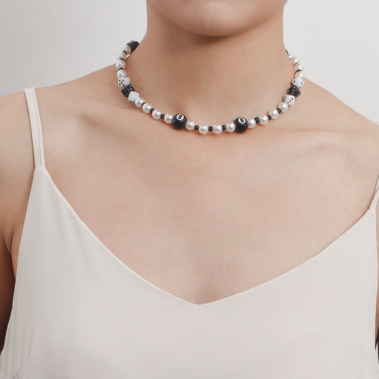 Fashionable Pearl Necklace Retro Niche Design Personality Ladies Sweater Chain