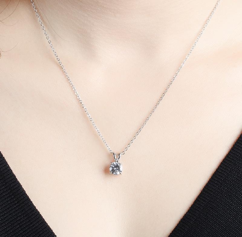 Hearts and Arrows Zircon Pendant Simple Fashion Temperament Girls Four Claws Necklace Jewelry