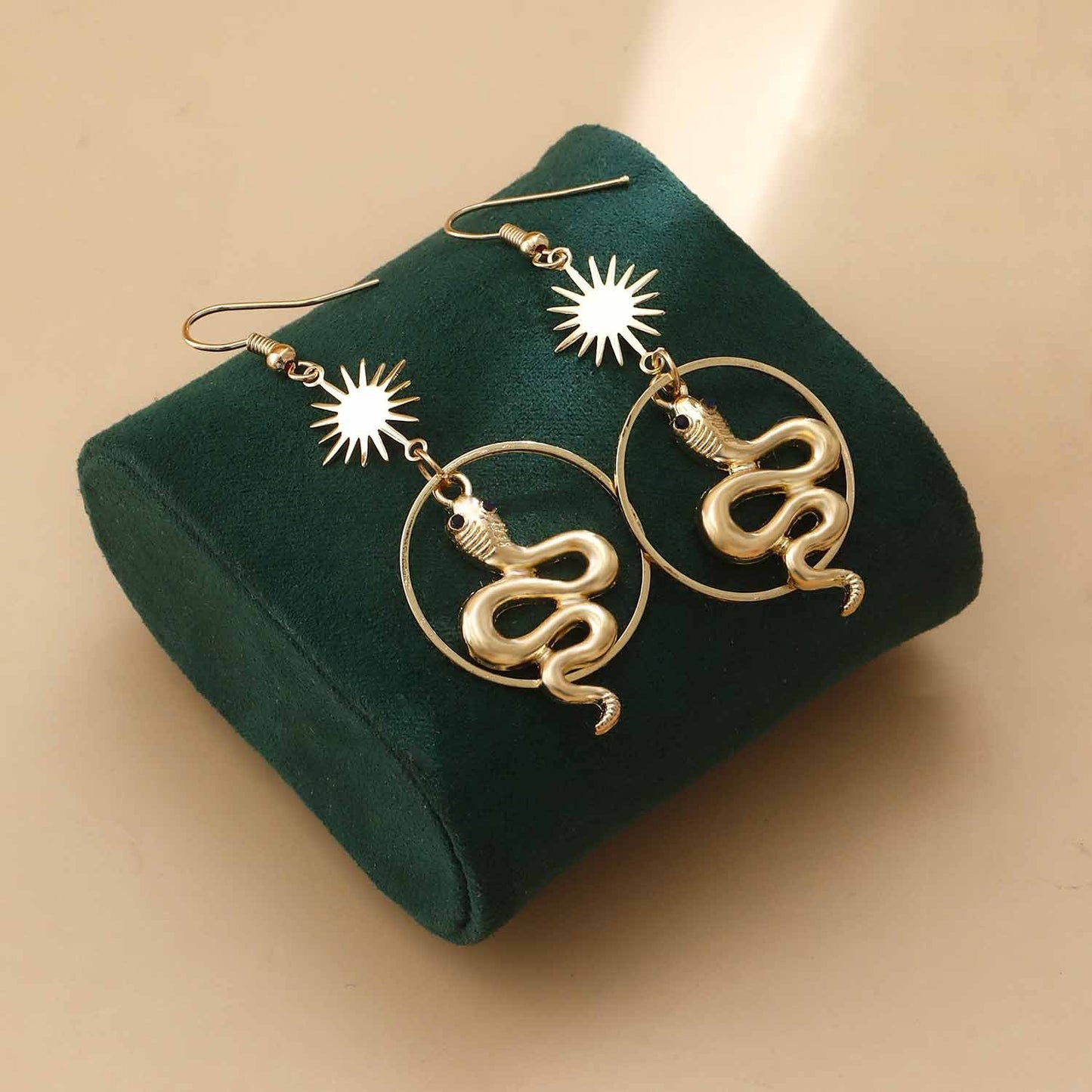 Jewelry Geometric Exaggerated Trendy Earrings Creative Design Fashion Gold Snake Earrings Earrings Earrings
