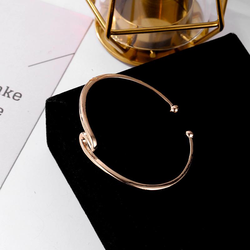 Fashion Creative Hand Decoration Metal Wave Open Bracelet Bohemian Twisted Hands