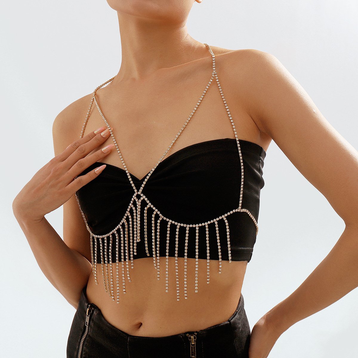 C289 Exaggerated Beach Bikini Sexy Body Chain Fashion Metal Tassel Diamond Temperament Chest Chain