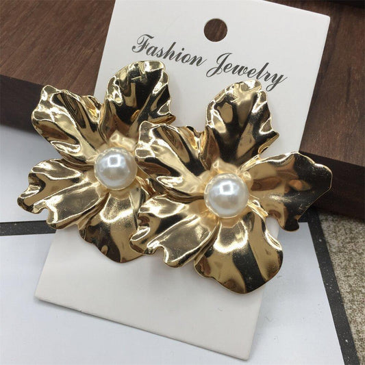 Pearl Petal Flower Stud Earrings Pop Jewelry Night Party Performance Earrings