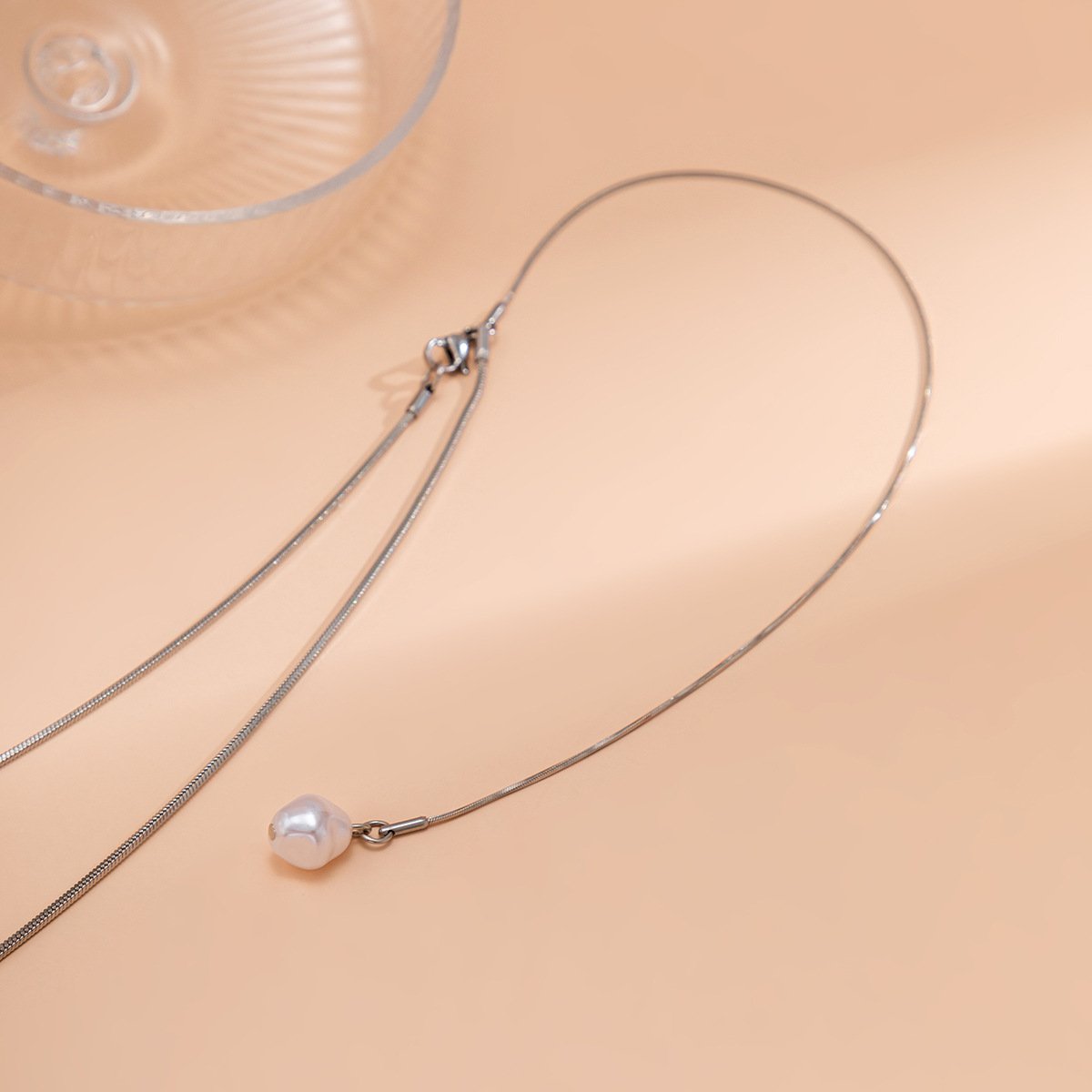 Jewelry cold metal snake bone chain multi-layer necklace female simple special-shaped imitation pearl necklace