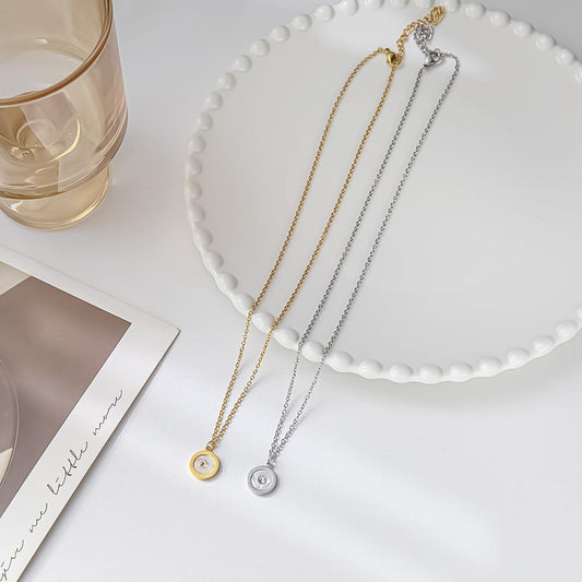 Fashion Roman Numeral Necklace Retro Fashion Gold White Shell Alphabet Titanium Steel Necklace Women