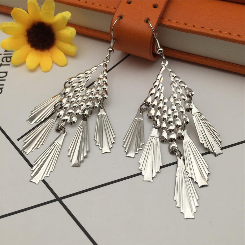 Fashion Versatile Earrings Retro Baroque Frosted Indian Earrings