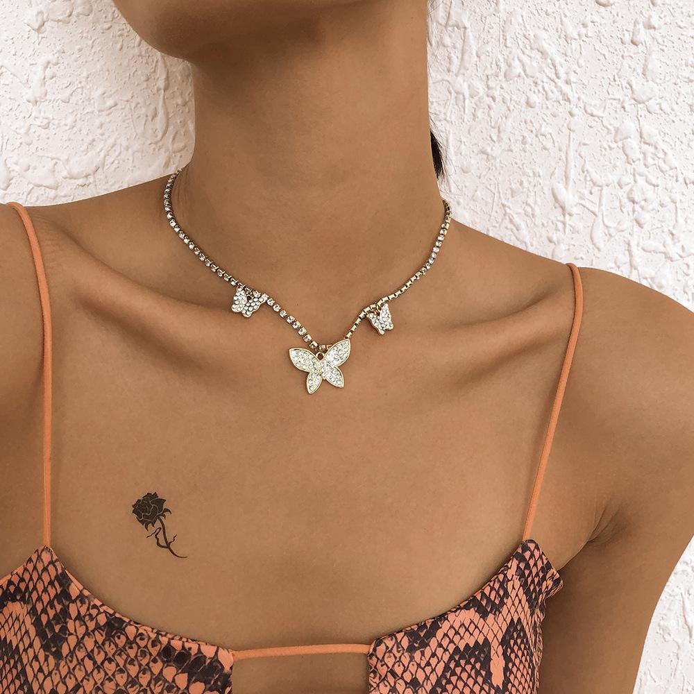 N9244 Personality Hip Hop Diamond Butterfly Necklace Fashion Retro Art Necklace Creative Geometric Necklace Female