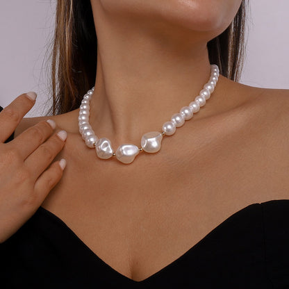 N1266 Irregular Pearl Necklace French Style Light Luxury Fragrance Necklace Atmospheric Short Clavicle Necklace