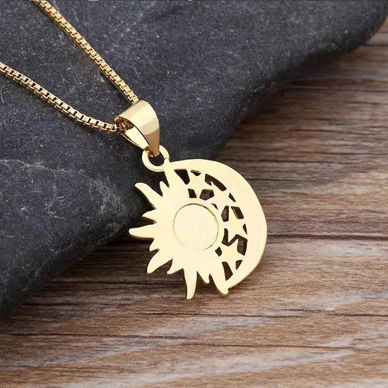 Jewelry Sun Moon Star Pendant Necklace Female Summer Bohemia Retro Clavicle Chain Jewelry