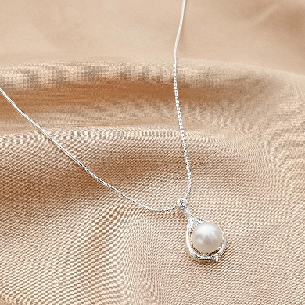 wiish fashion jewelry fashion simple diamond-encrusted pearl pendant necklace short exquisite clavicle chain