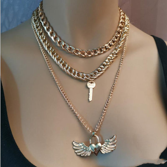 New year creative necklace personality exaggerated LOVE peach heart lock necklace female Valentine's Day multi-layer necklace female