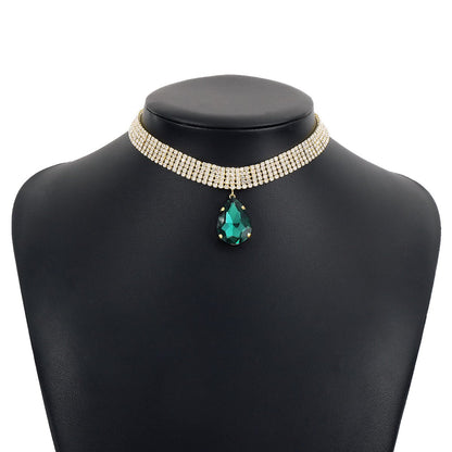 N1877 French Elegant Retro Drill Necklace Exaggerated Light Luxury Fashionable Small People Indifferent Necklace Women