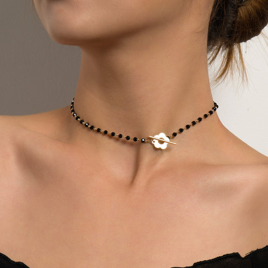 Jewelry Fashion Temperament Black Crystal Glass Bead Chain Simple OT Buckle Short Flower Necklace
