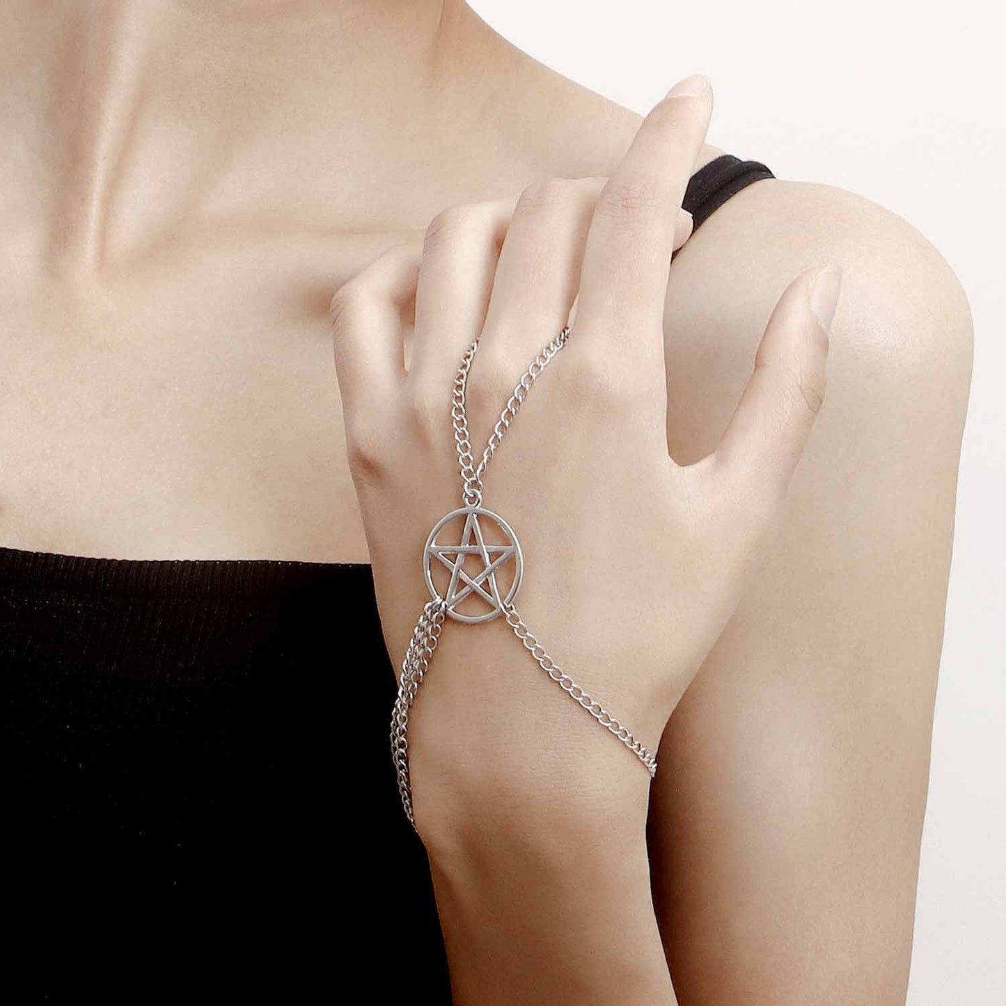 Jewelry Fashion Geometric Big Circle Pentagram Finger Chain Bracelet Hip Hop Exaggerated Trendy Female Hand Jewelry