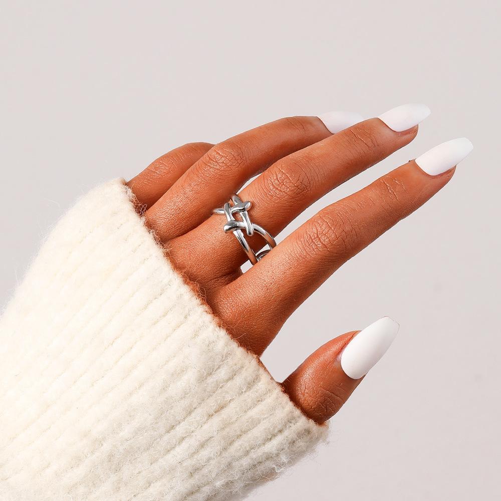 Trendy Street Shot Fashion Ladies Stainless Steel Creative Design Open Braided Line Adjustable Ring