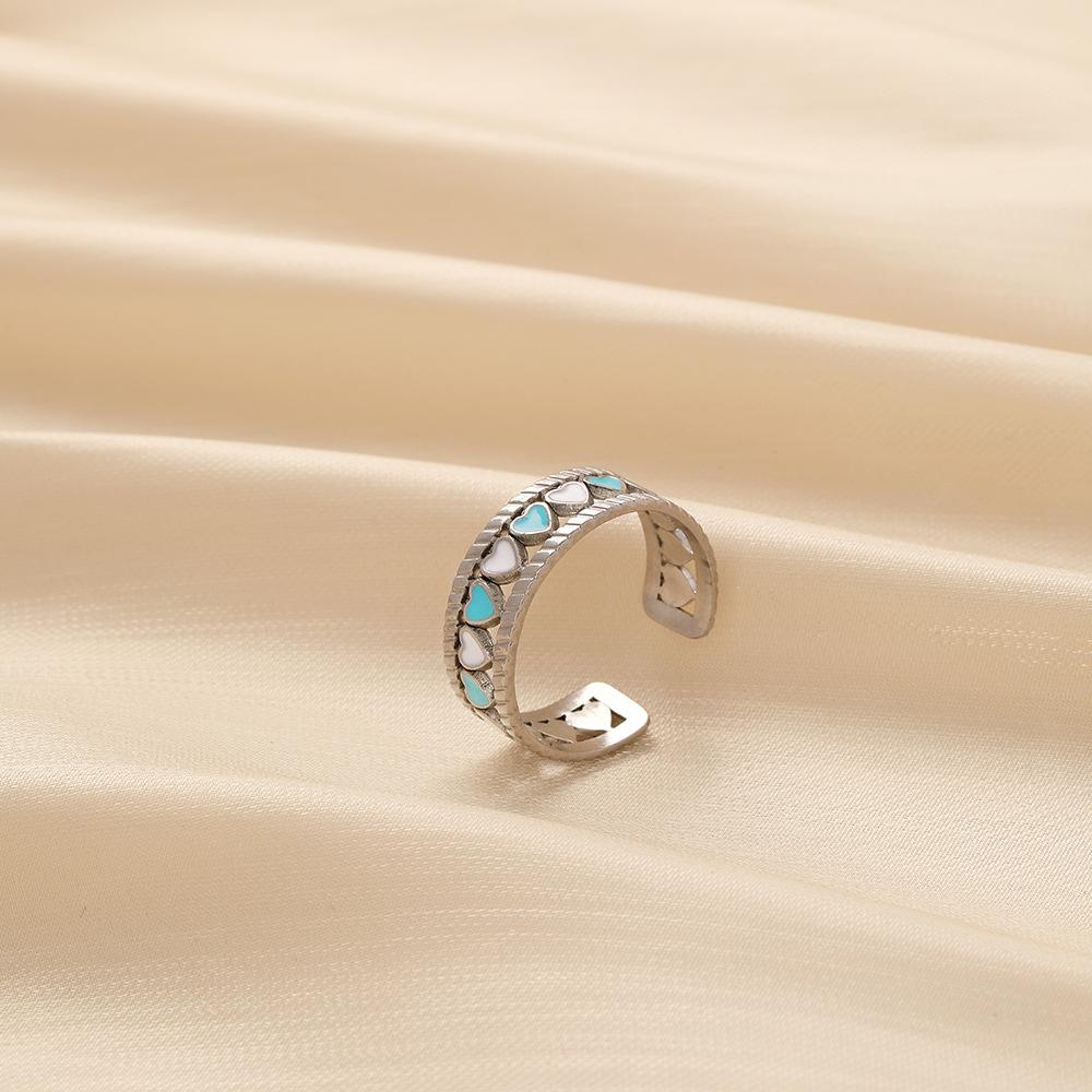 Retro Fashion Ladies Stainless Steel Simple Opening Adjustable Hollow Heart Oil Drip Ring
