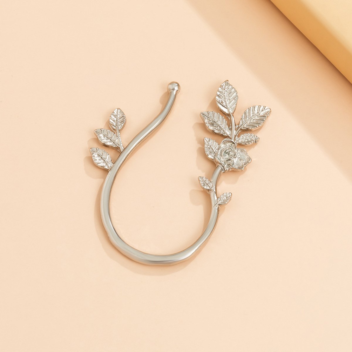 Jewelry Retro Simple Rose Leaf Ear Hanging Versatile Geometric Metal No Ear Pierce Ear Bone Clip