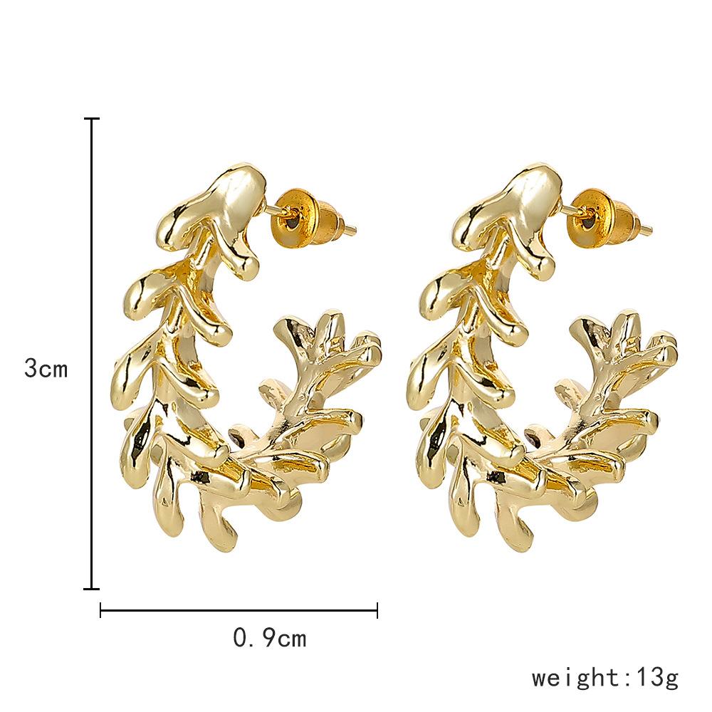 National fashion fashion creative C-shaped earrings semi-arc exaggerated keel earrings versatile geometric earrings