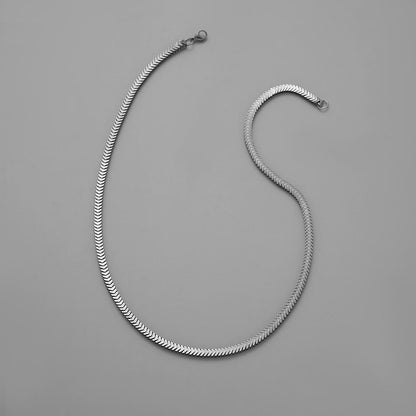 Atmospheric Fashion Stainless Steel Aircraft Sequins Clavicle Chain Titanium Steel Cool Super Dazzling Punk Necklace Men