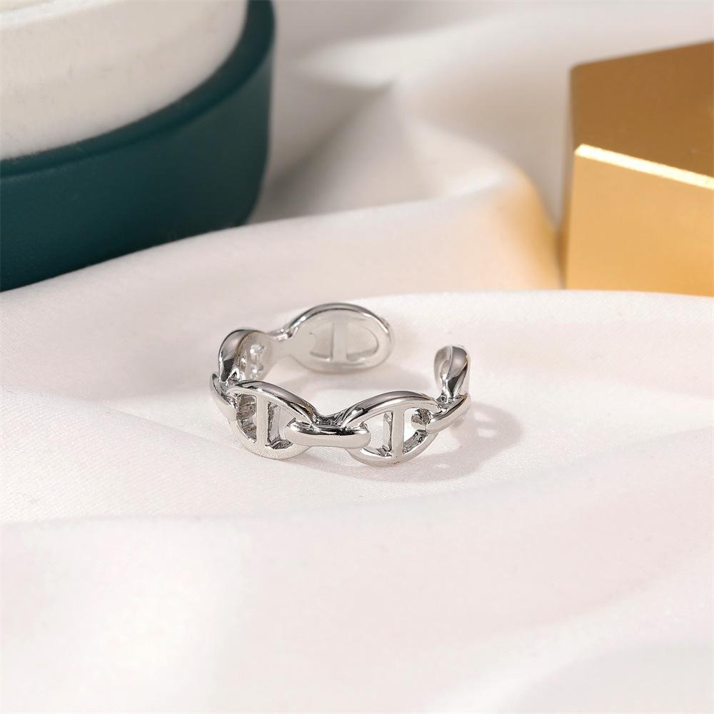 Lock ring female niche design chain index finger ring personality ins tide cold simple ladies tail ring