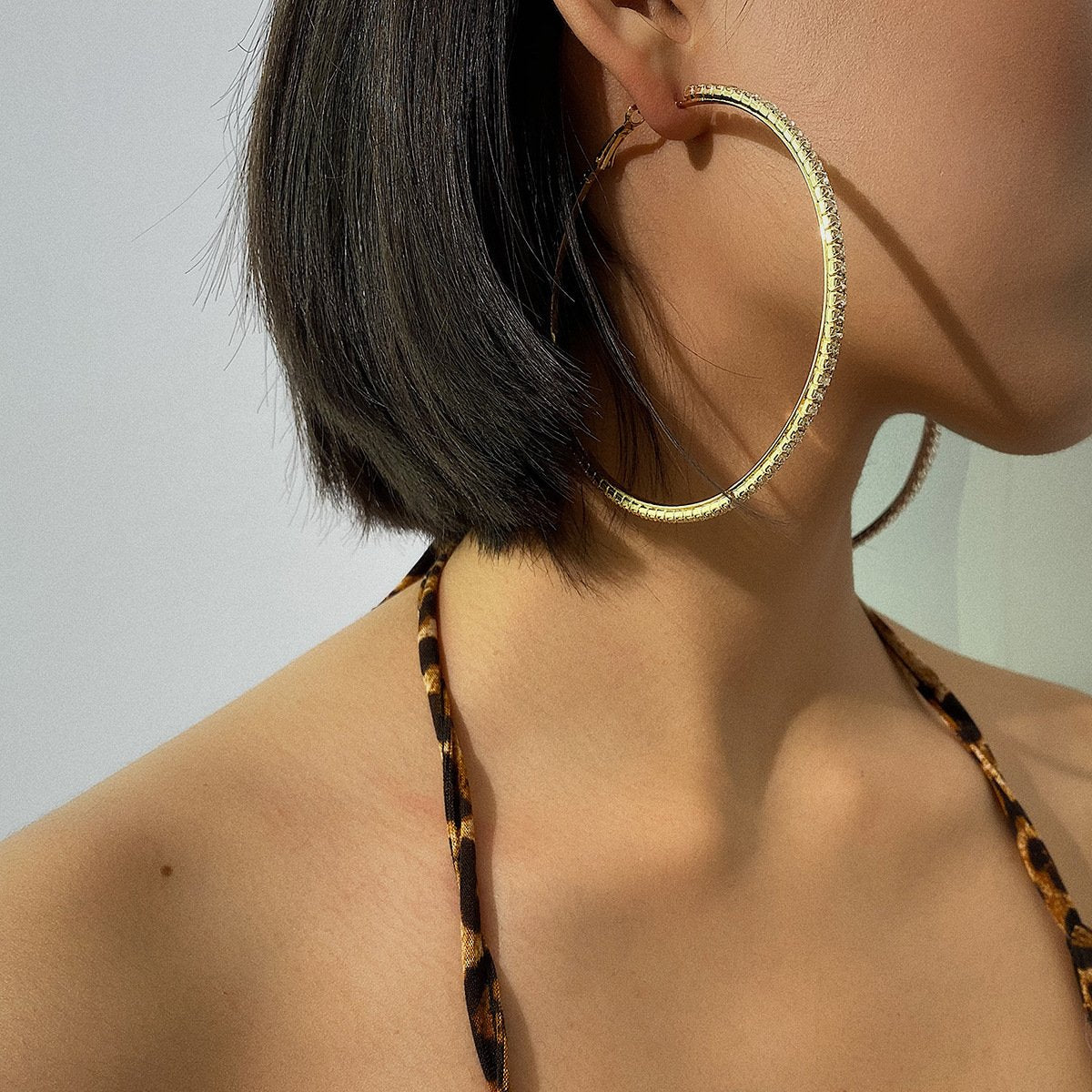 Jewelry simple and versatile geometric round earrings exaggerated diamond big circle earrings earrings women