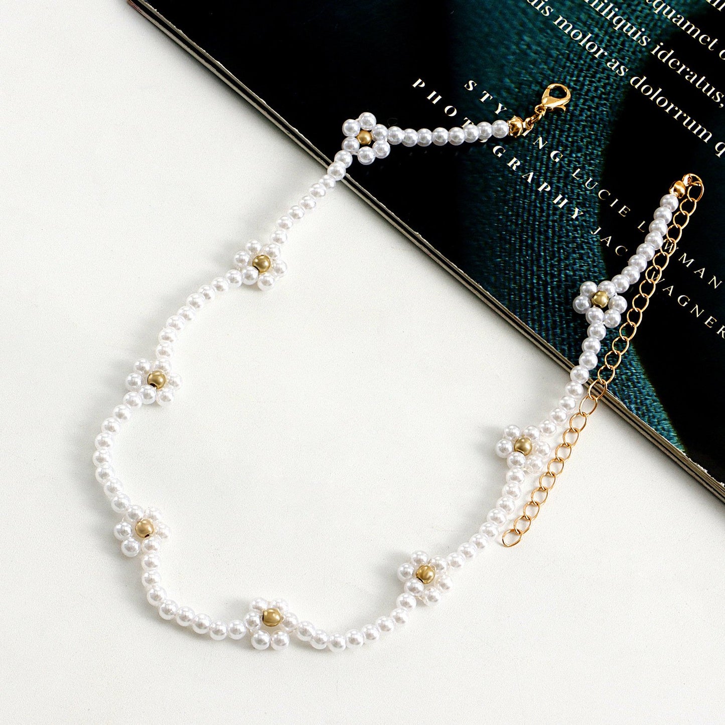 Jewelry Bohemian Imitation Pearl Handwoven Beaded Flower Necklace Female Baby Bead Necklace