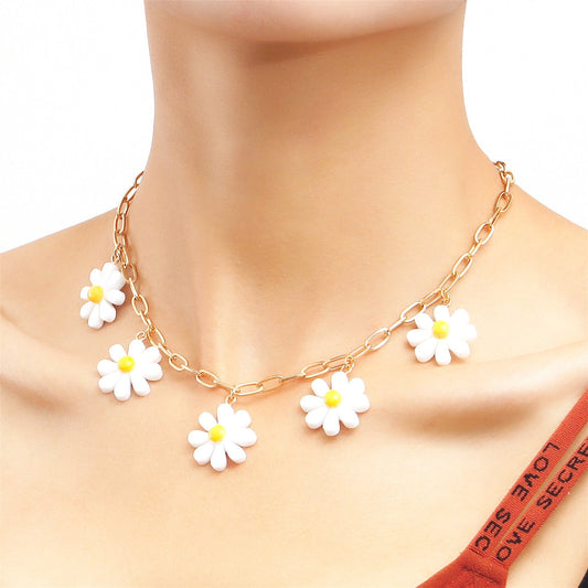 Jewelry Trendy Exaggerated Sun Flower Necklace Necklace Women's Fashion Versatile Niche Pendant Necklace