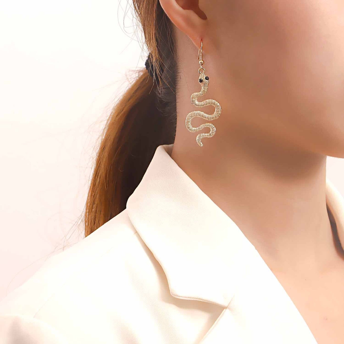 Jewelry ins personality retro animal earrings female simple metal texture cobra earrings earrings