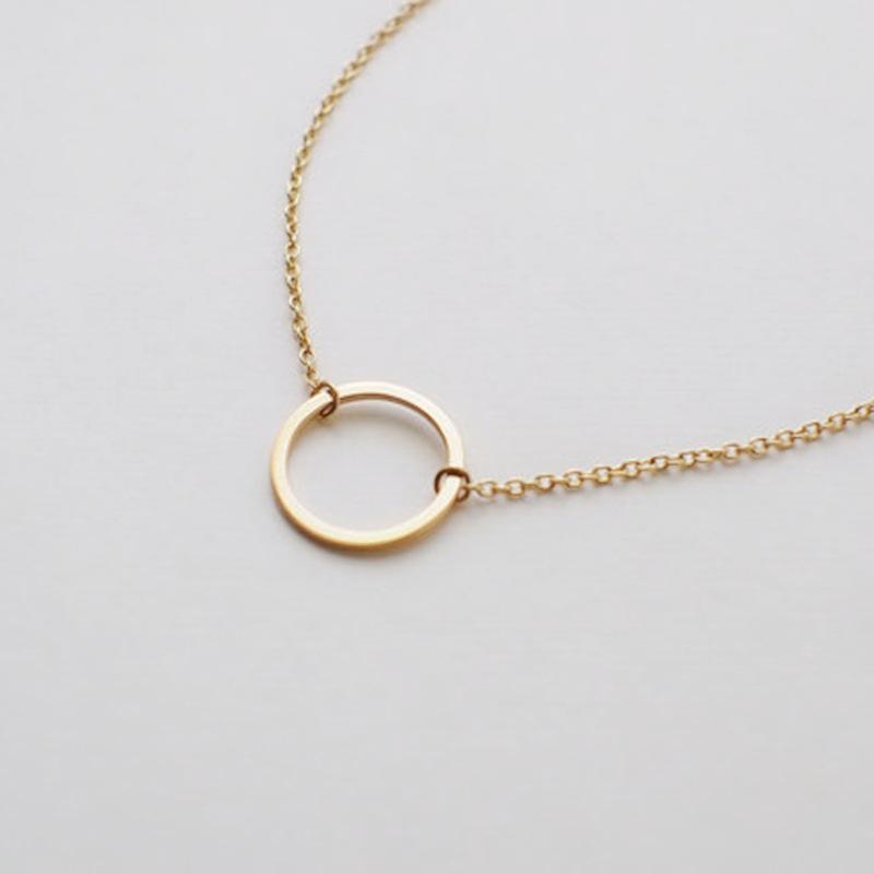 Personality Fashion Ladies Jewelry Simple Empty Circle Geometric Pendant Necklace Exquisite Clavicle Chain