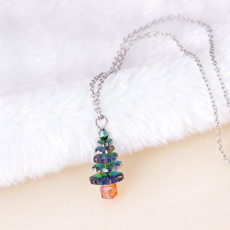 Fashion Jewelry Temperament Crystal Christmas Tree Pendant Necklace Versatile Autumn and Winter Sweater Chain