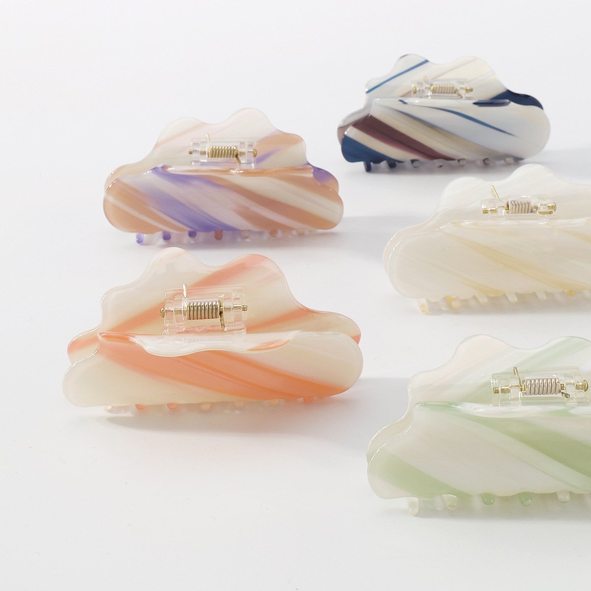 F4133 Acetic Acid Sheet Fashion Shark Clip Gradient Color Youth Fashion Dazzling Medium Size Hair Clamp Female