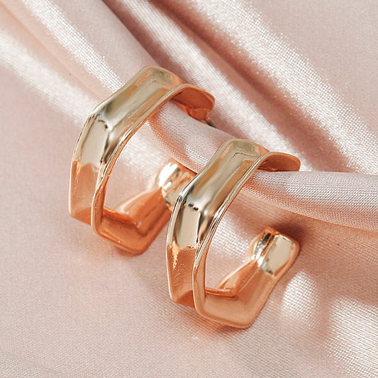 Exaggerated C-shaped geometric earrings ins cold personality retro metal earrings earrings female