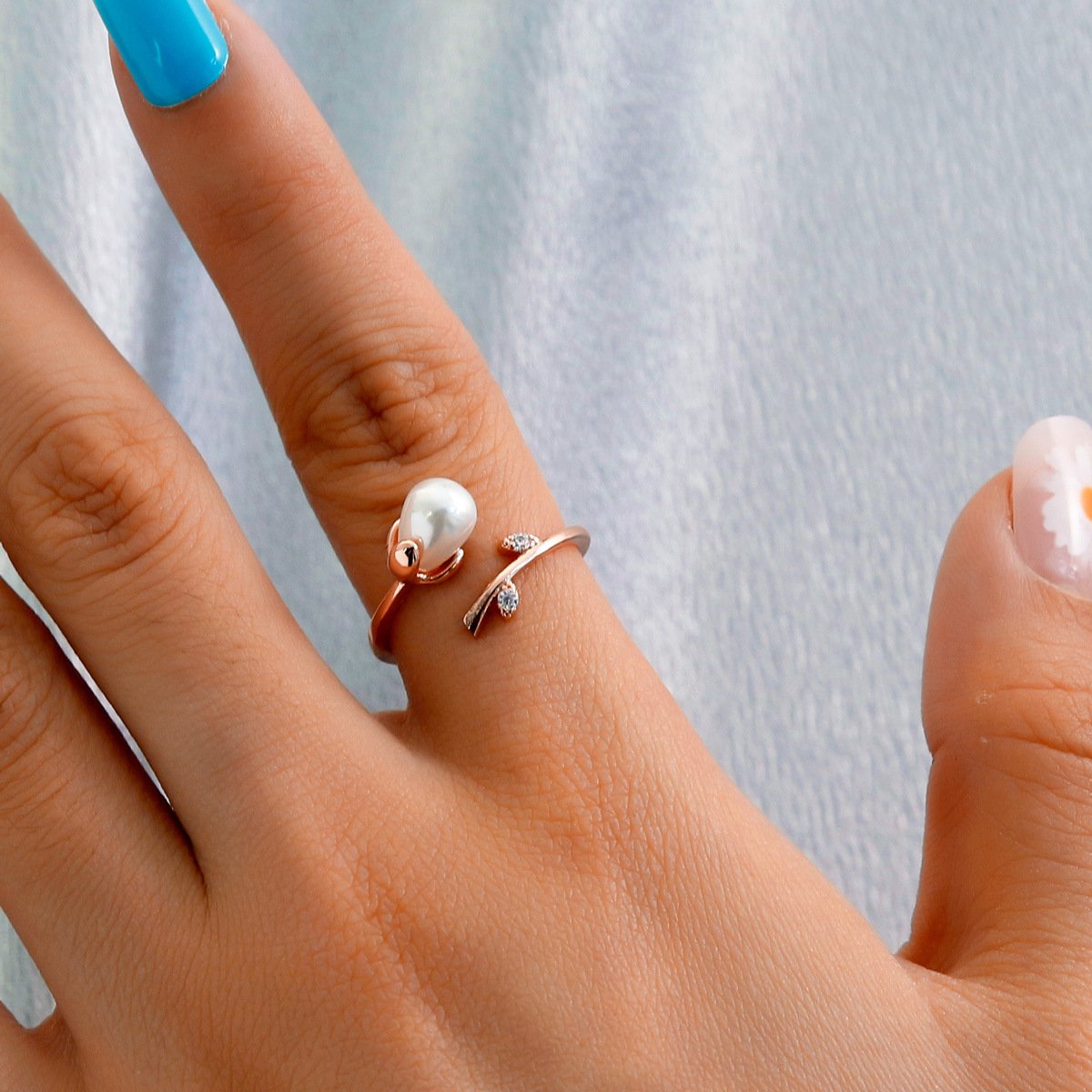 ins pearl flower ring Mori simple opening branch index finger ring niche design ring