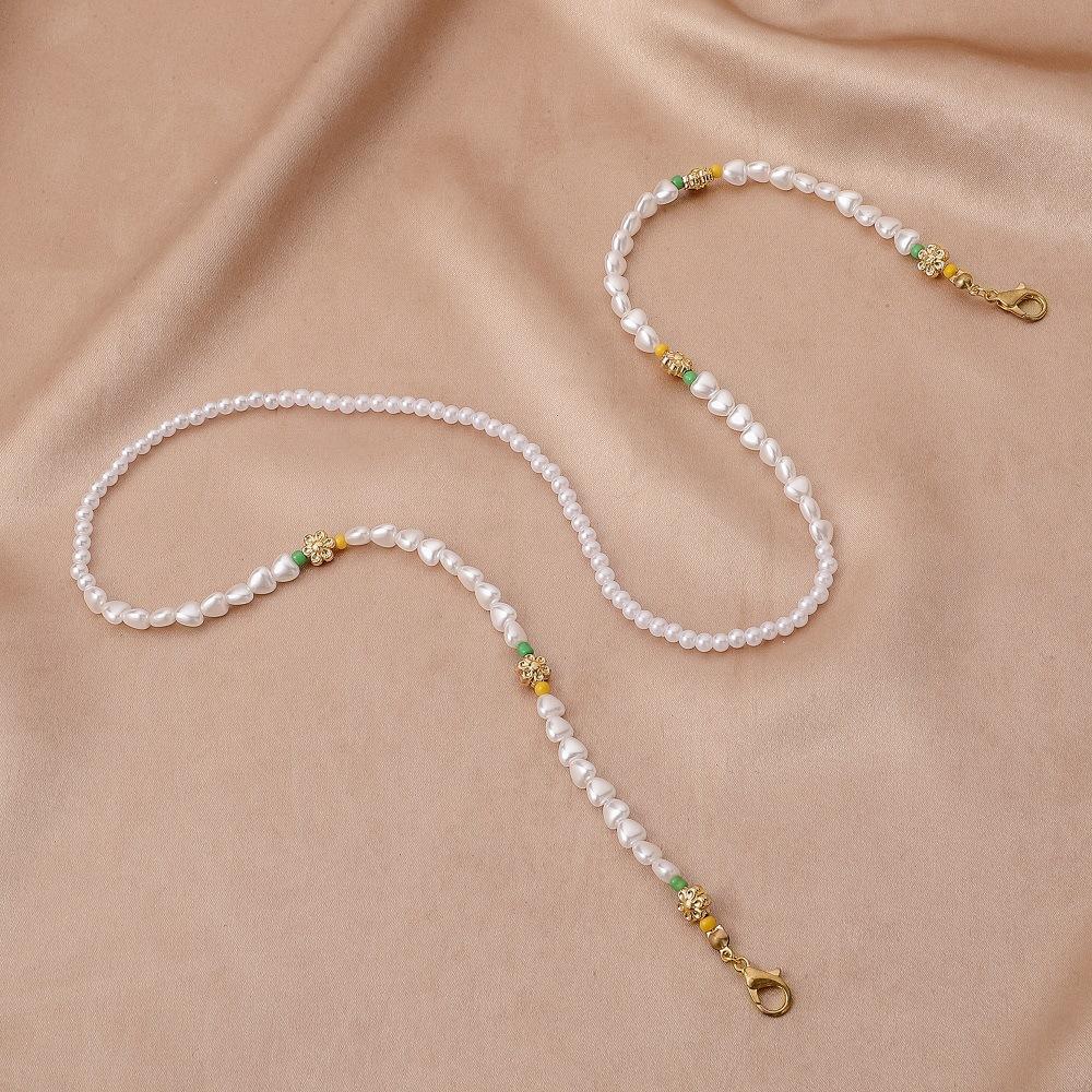 Fashion heart-shaped pearl glasses chain retro flower beaded color matching mask chain temperament love necklace