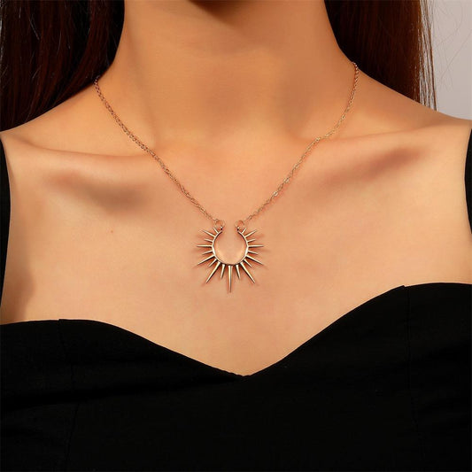 Sunflower Pendant Necklace Retro Metal Clavicle Chain Fashion Creative Jewelry Women
