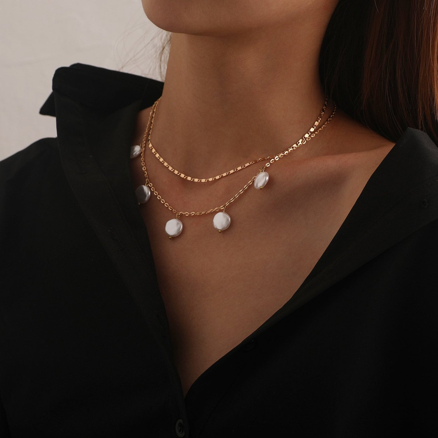Jewelry Fashion Round Cake Pearl Pendant Necklace Femininity Simple Chain Multilayer Necklace