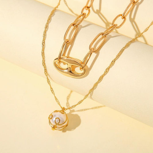 Personalized pig nose collarbone necklace fashion double temperament pearl hollow metal necklace