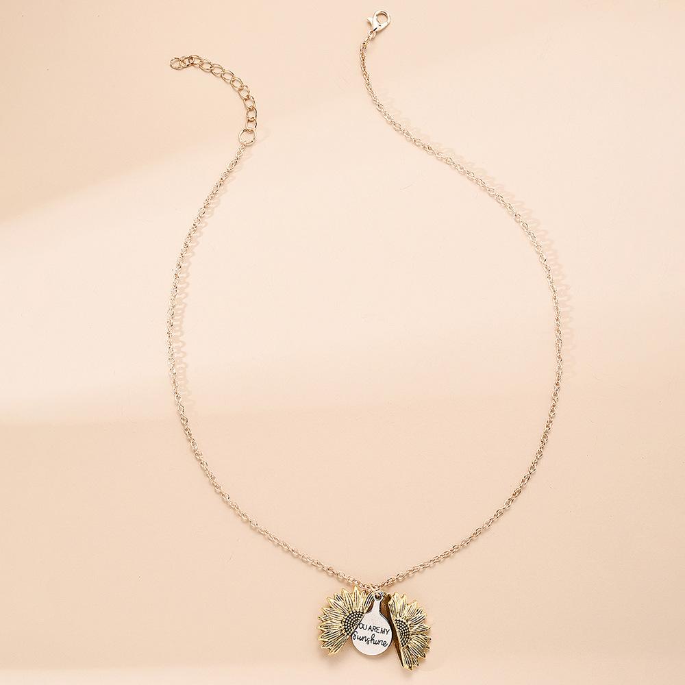 N7353 Retro Creative Necklace Personality Hip Hop Openable Sunflower Pendant Sunflower Jewelry