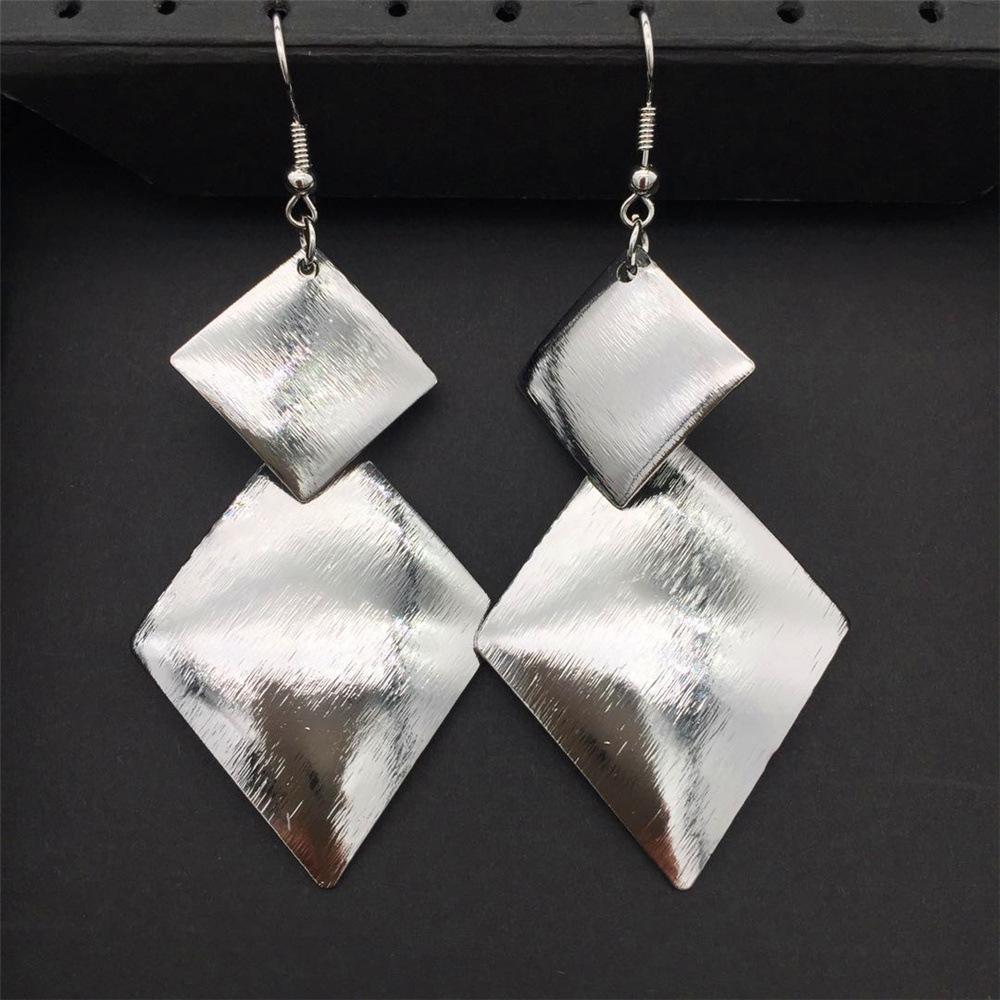 Curved Quadrangle Metal Frosted Earrings Popular Earrings Clothing Accessories Jewelry