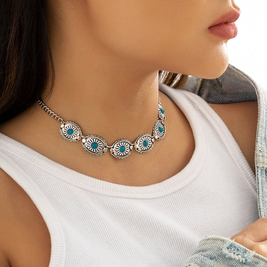 Jewelry Retro Flower Plate Micro-inlaid Turquoise Pendant Necklace Female Personality Punk Ethnic Alloy Necklace