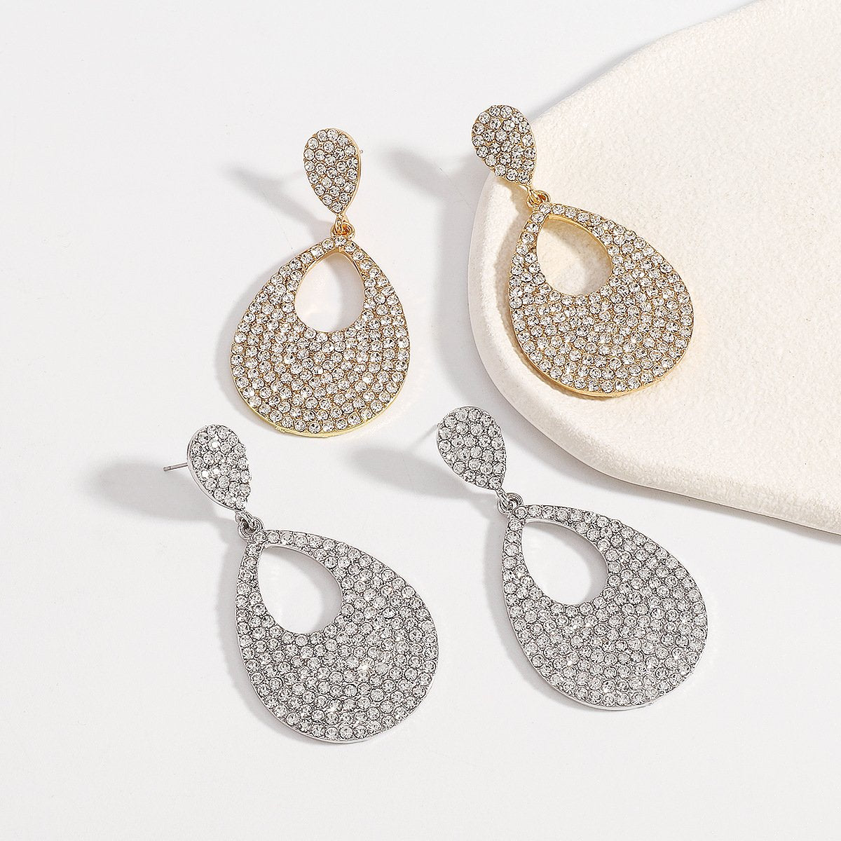 E1143 Exaggerated drop-shaped earrings full of diamond temperament personality retro geometric hollow fashion earrings