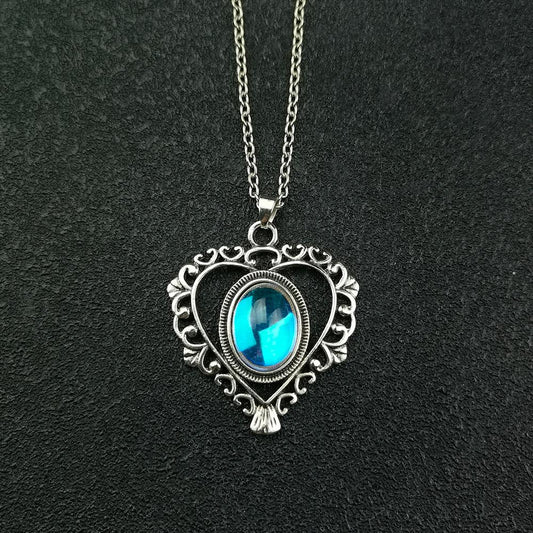 Jewelry Hollow Imitation Moonstone Heart Pendant Necklace Female Retro Bohemian Lace Jewelry