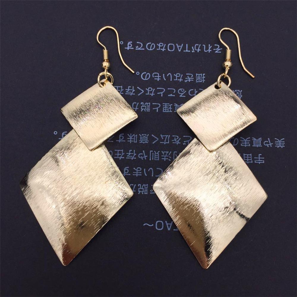 Curved Quadrangle Metal Frosted Earrings Popular Earrings Clothing Accessories Jewelry