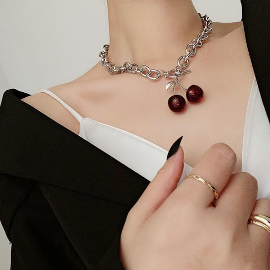 Black Cherry Necklace Female Ins Diablo Girls Clavicle Chain Ins Retro Net Red Necklace Jewelry